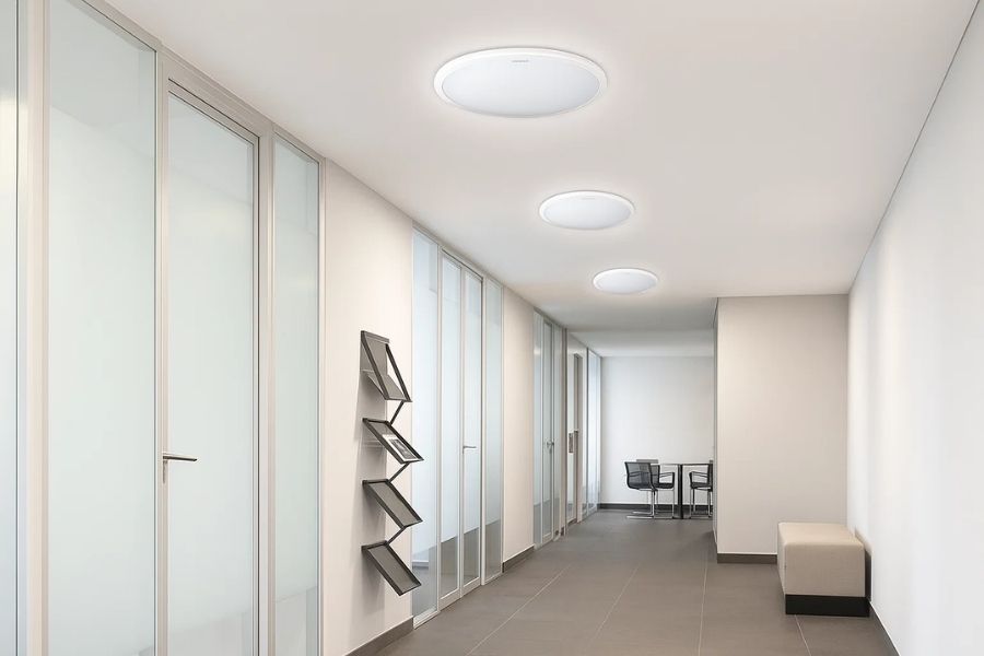 Đèn ốp trần LED 17W 31815 Philips bề mặt chiếu sáng được tán quang 