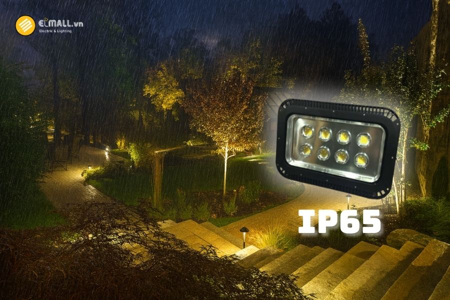 Đèn pha LED Philips COB 1208 IP65 OEM TPL-PC400W chuẩn bảo vệ IP65 chống bụi và chống nước hiệu quả