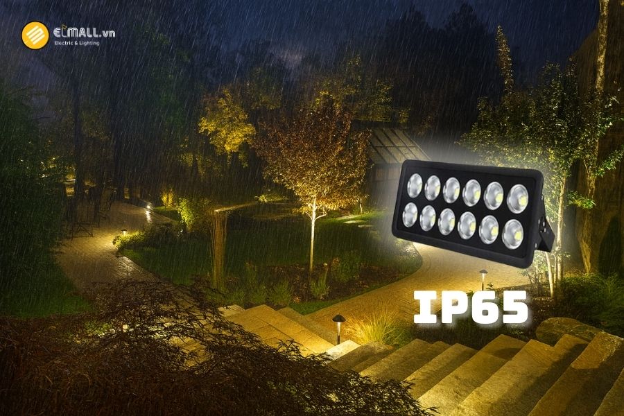Đèn pha LED Philips COB 1208 IP65 OEM TPL-PC600W chuẩn bảo vệ IP65 chống bụi và chống nước hiệu quả