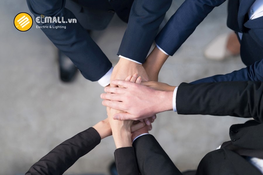 Giới Thiệu 9 đồng hành cùng khách hàng